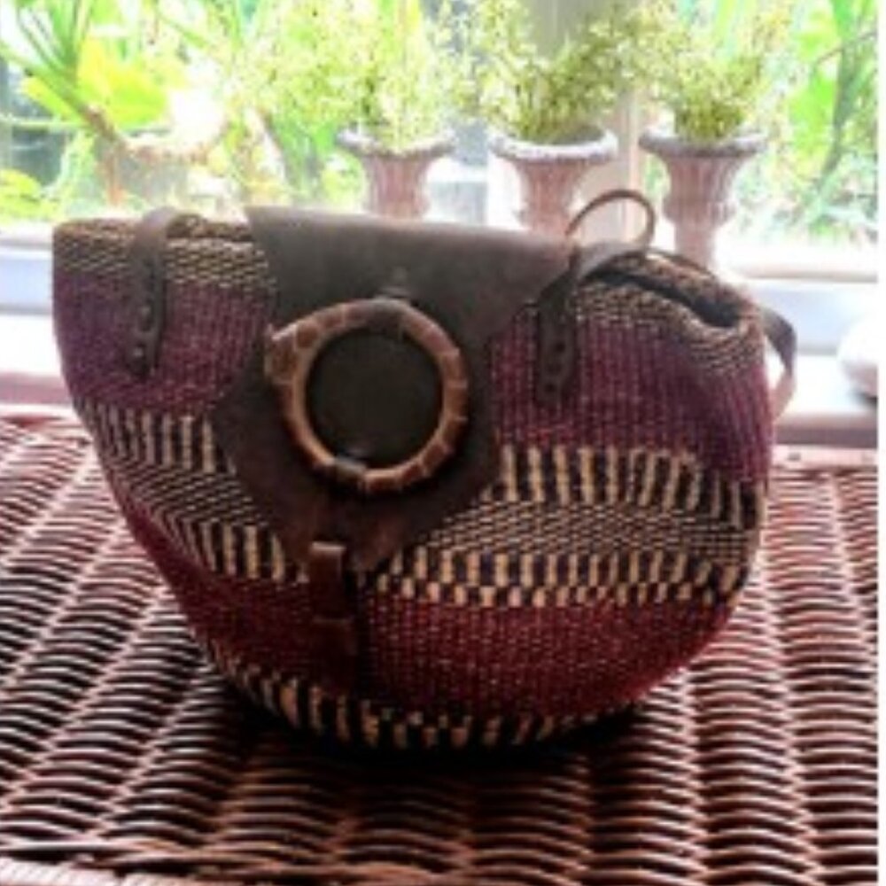 Vintage Kenya Sisal Fiber Bucket Tote, Animal, African Tote Bag